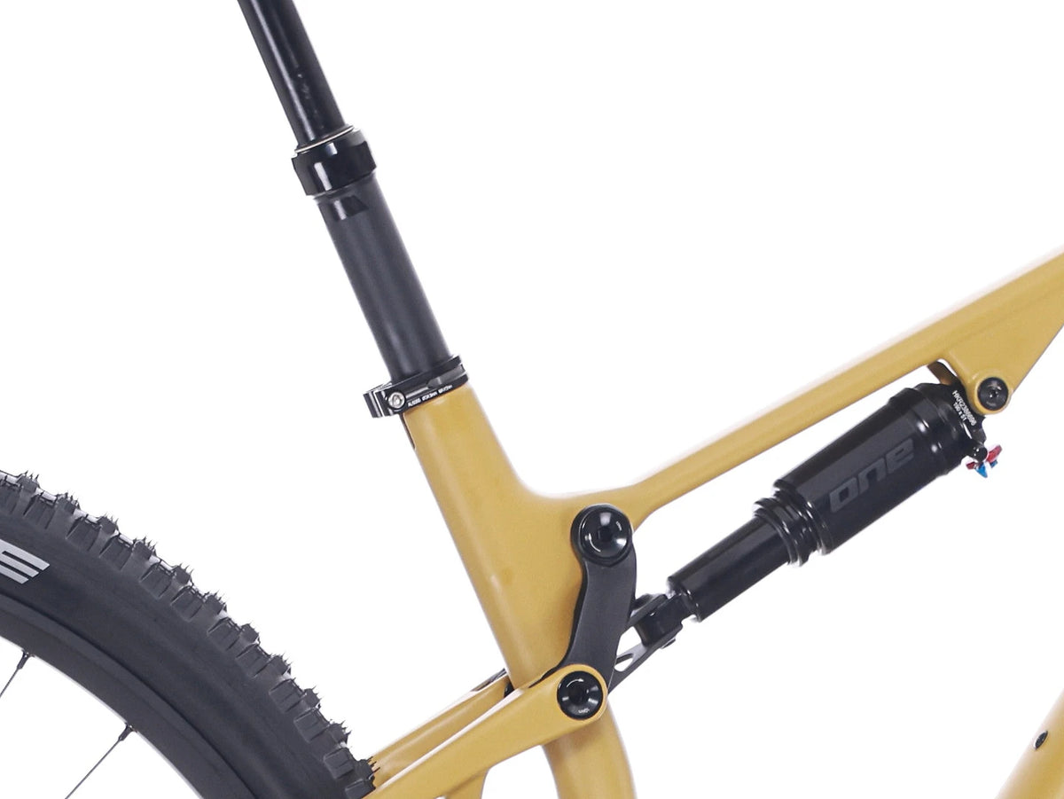 XF 9.2 DC / Matte Mustard