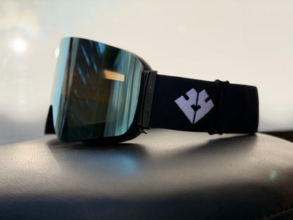 Hatchey Fenix black / full revo dream blue