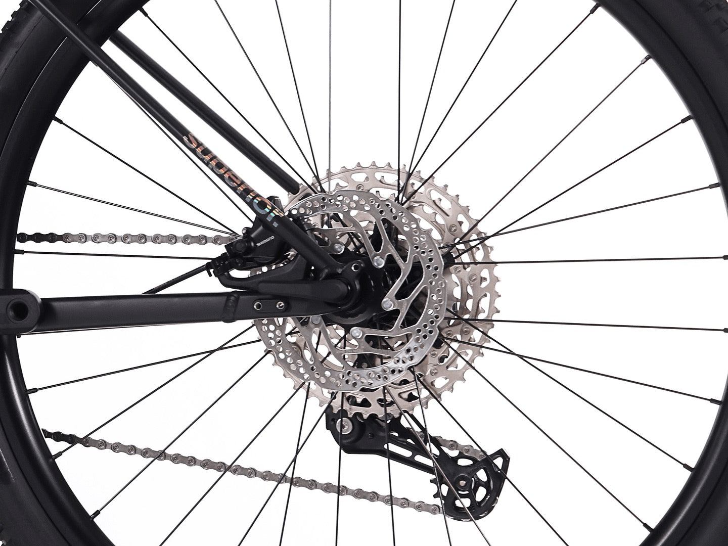 Superior XP 6.1 / Gloss Black / Matte Black 2026