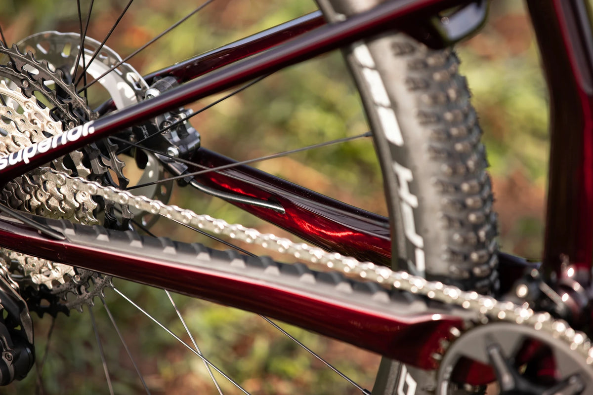 XF 9.5 Team / Gloss Red Carbon / Black