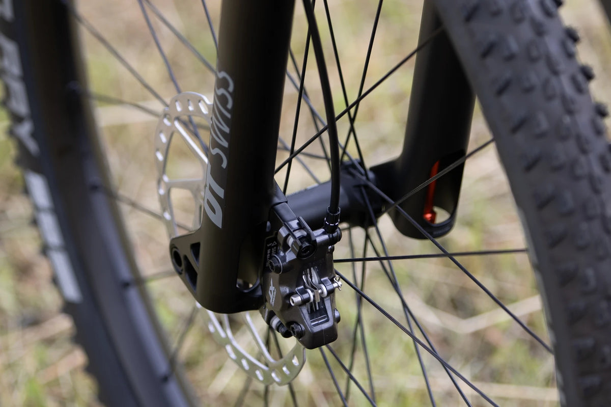 XF 9.7 RC / Matte Carbon